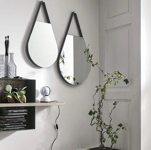 Specchiere moderne Drops con struttura in metallo di Target Point