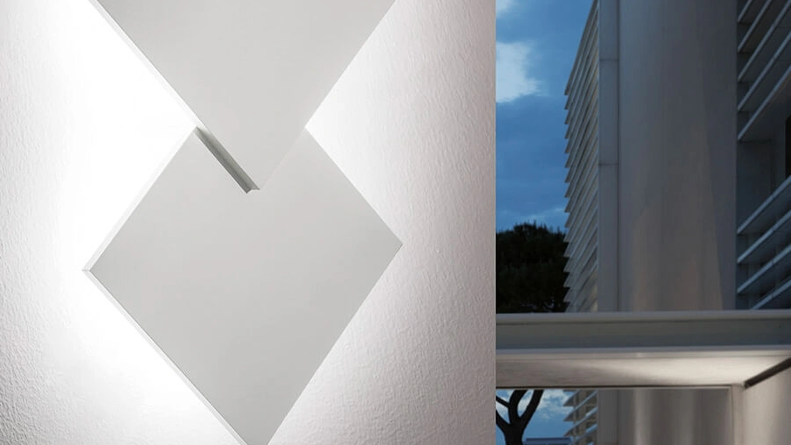 Lampada Puzzle Outdoor di Lodes