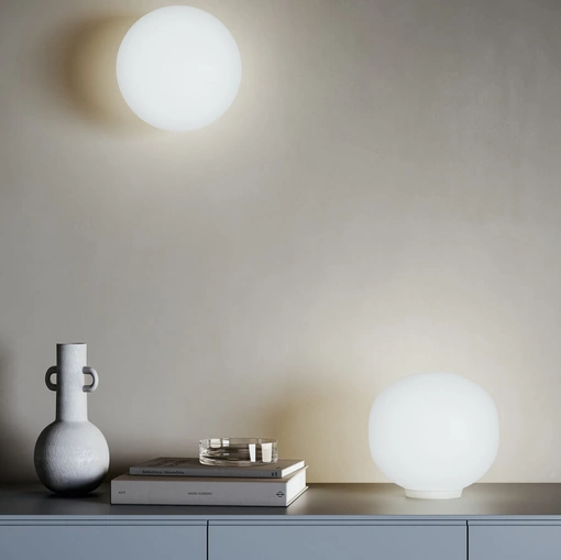 Lampada Volum in vetro da tavolo e parete di Lodes