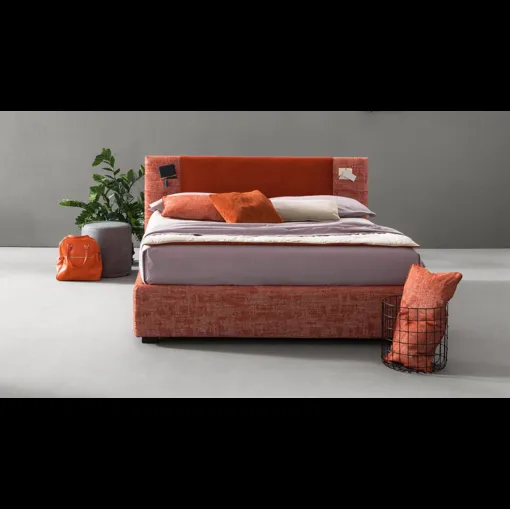 Letto matrimoniale in tessuto con testiera Rift di Bside