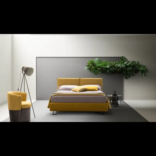 Letto imbottito in tessuto Twist di Bside