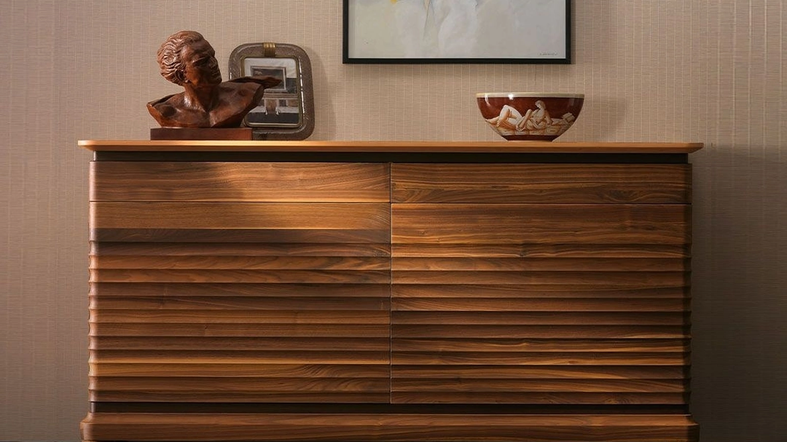 Madia in noce Elettra 002 di Cantiero