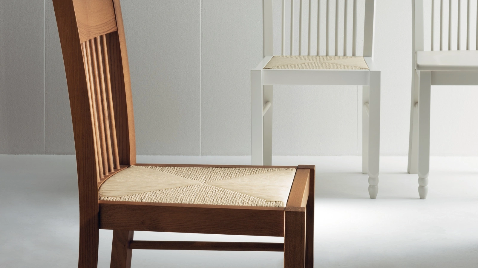 Sedia Gea in faggio con seduta in paglia sintetica di Scavolini