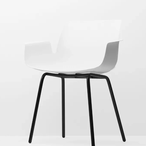 Sedia Igloo in polipropilene di Fratelli Mirandola