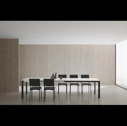 Tavolo allungabile Ricky Super Rettangolare con top in HPL e base in alluminio di La Primavera